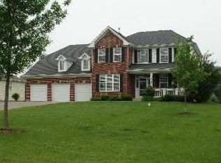 13455 W Hidden Springs Trl, Wadsworth, IL 60083