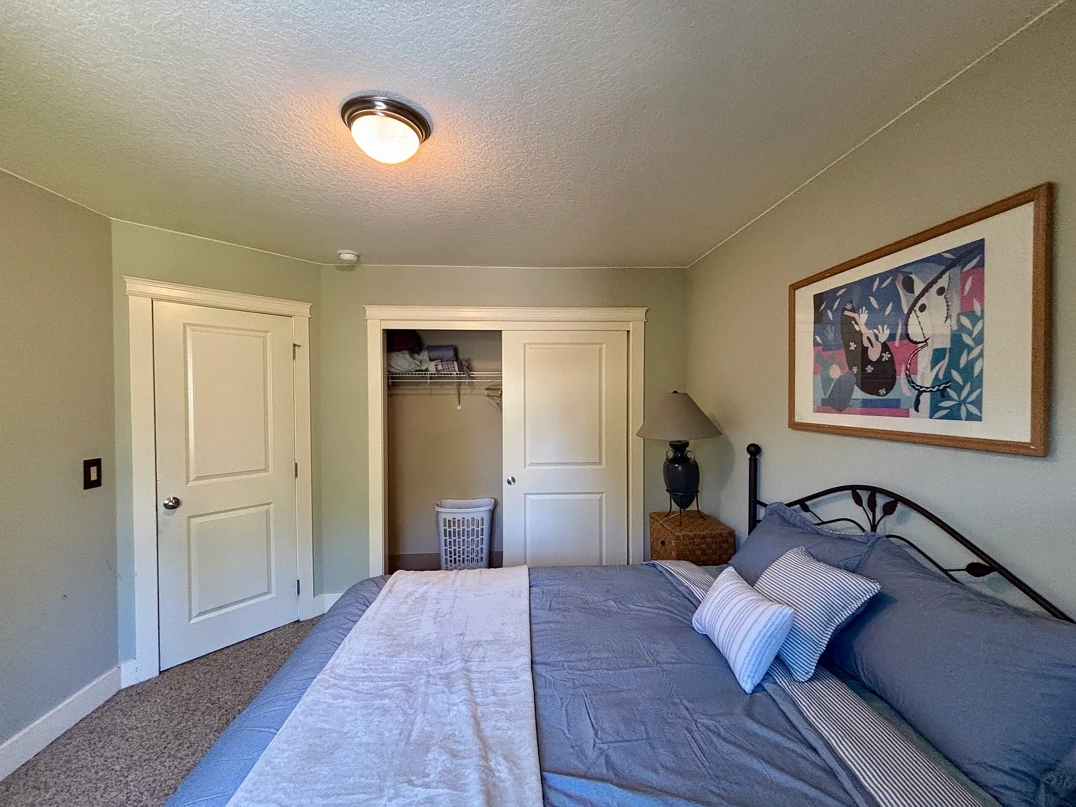 Kristen St, Bend — Photo 2