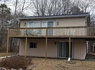 375 Brier Crest Rd, Blakeslee, PA 18610
