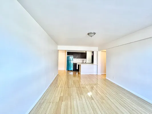 Rented by A&E Real Estate Management | media 4