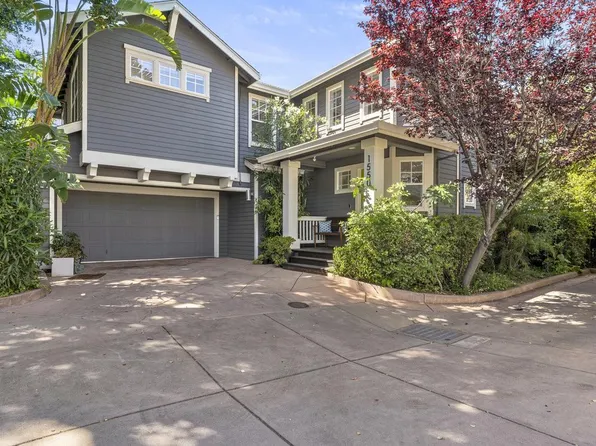 1550 Redwood Ct, Mountain View, CA 94041