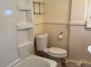 610-612 Pompton Ave #2, Cedar Grove, NJ 07009