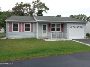 62 Keene Street, Whiting, NJ 08759