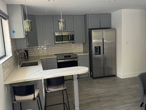 4th image of 5340 Melgre Ave