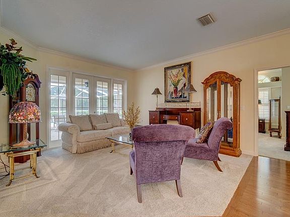 5th image of 16214 Sentry Woods Ct