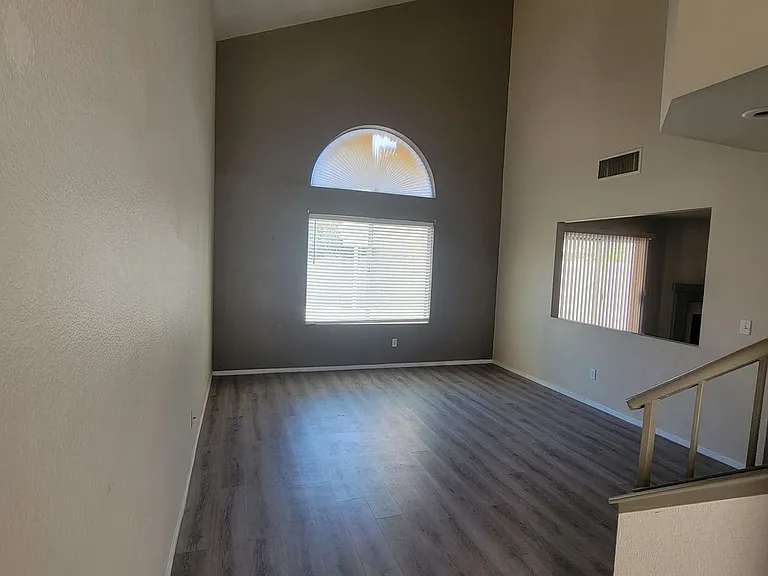 7321 Summer Sun Dr — Photo 4