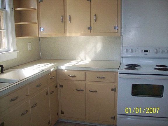 4th image of 622 Hudgins St