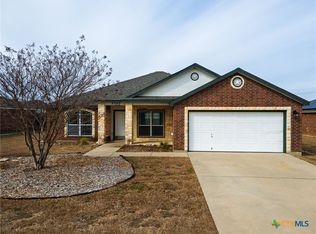 2303 Mike Dr, Bartlett, TX 76511