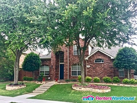 2nd image of 1667 Idlewild Dr