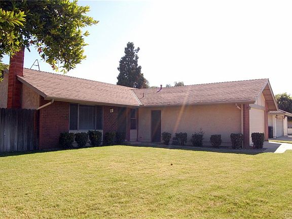 3rd image of 2431 S Garfield Pl