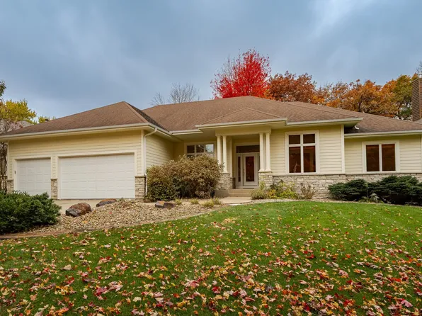 2234 Baihly Hills Dr SW, Rochester, MN 55902