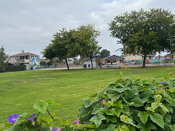5th image of 231 Montecito Ave