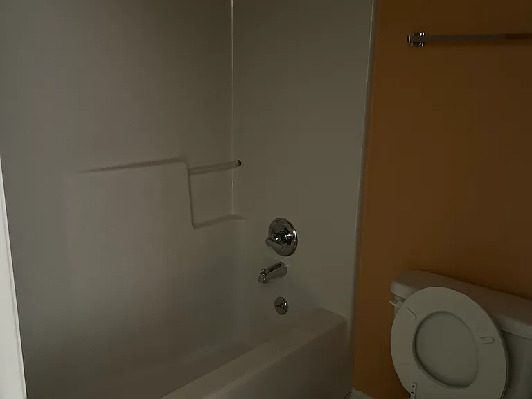 2445 Somerset Place Dr — Photo 5
