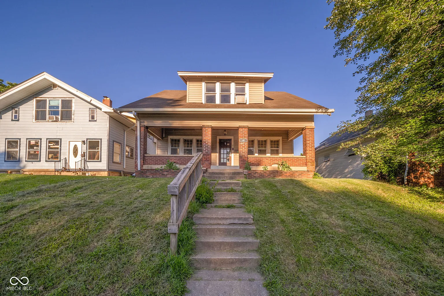 101 N Dequincy St photo 1