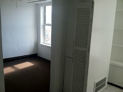 1st image of 930 W Belmont Ave APT 303
