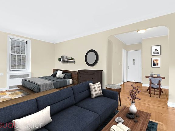 5th image of 1 Jane St APT 5C