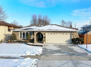 9841 Massasoit Ave, Oak Lawn, IL