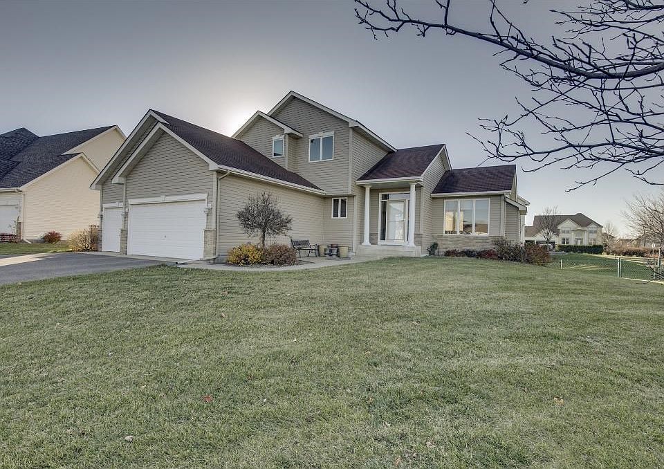 Front of home with large corner lot