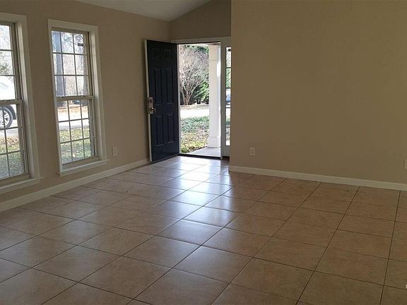 2nd image of 3204 Stedman Dr