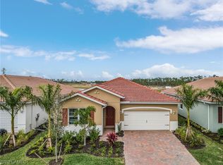 3825 Crosswater Dr, North Fort Myers, FL 33917