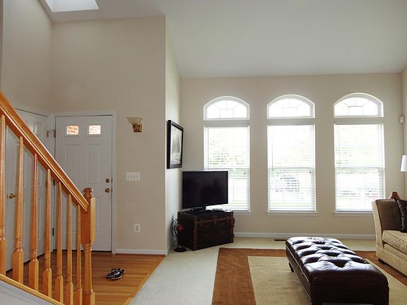 Foyer Entry Way and Living Room