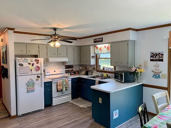 2nd image of 12075 Mockingbird Ln