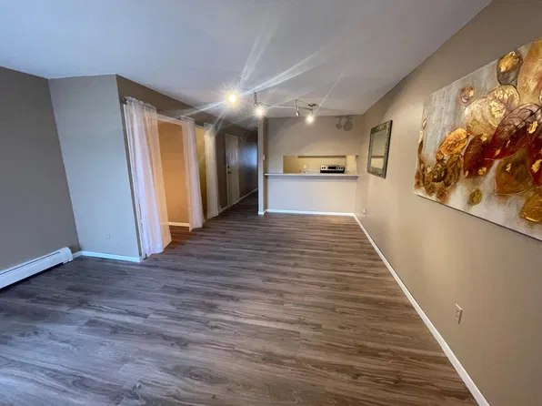 12924 Nicollet Ave APT 201, Burnsville, MN 55337