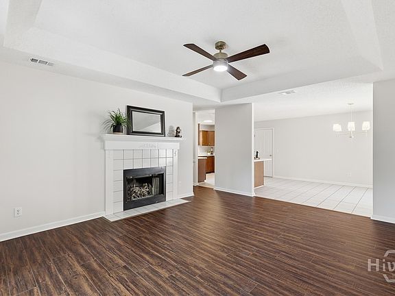 3rd image of 17 Rose Hill Drive