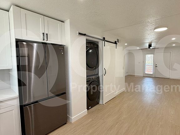 4th image of 1840 W Thomas Rd APT 21