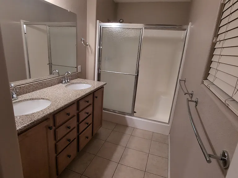 906 E Desert Rose Trl — Photo 20