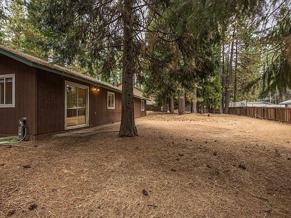 4th image of 5270 Hilltop Dr