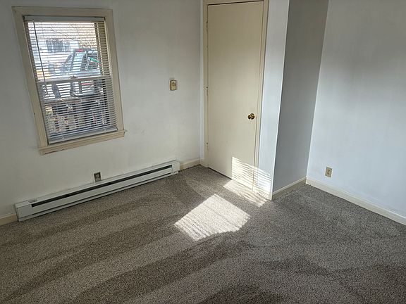 4th image of 2923 Patria St