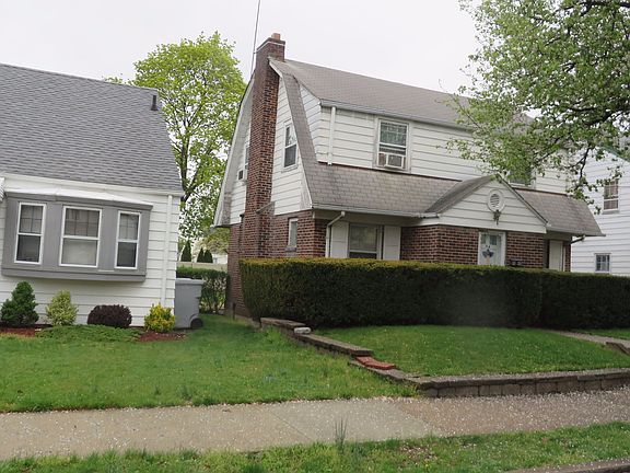 3rd image of 82-86 Elberon Ave