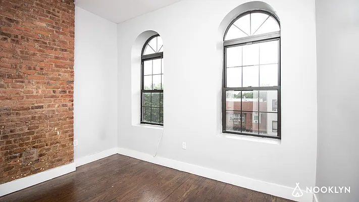 Rented by Nooklyn NYC LLC | media 17