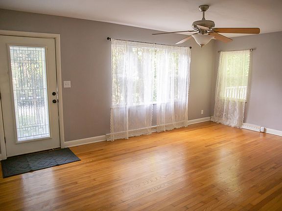 2nd image of 321 Beechwood Dr