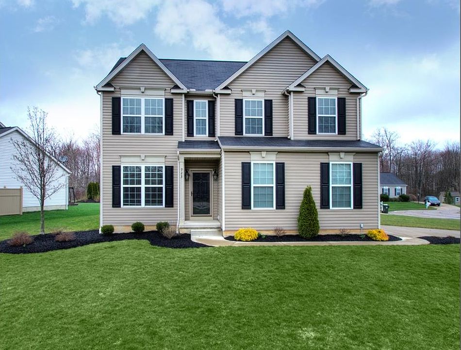 1st image of 923 Kings Cross Dr