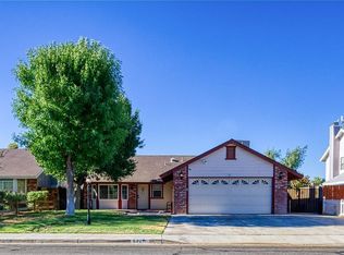 532 Heatherglen Dr, Ridgecrest, CA 93555