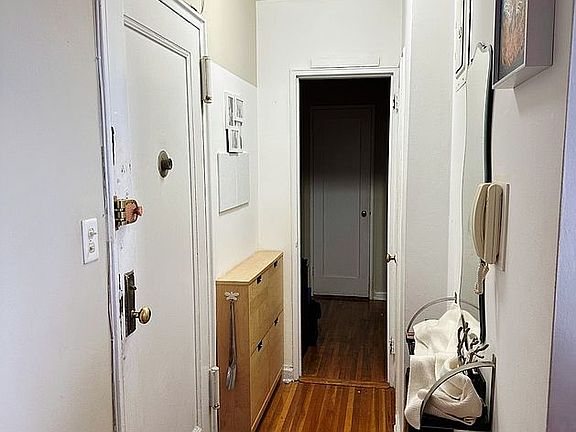3rd image of 393 Avenue S #5D