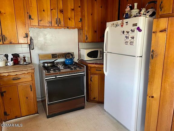5th image of 5340 Fallbrook Ave