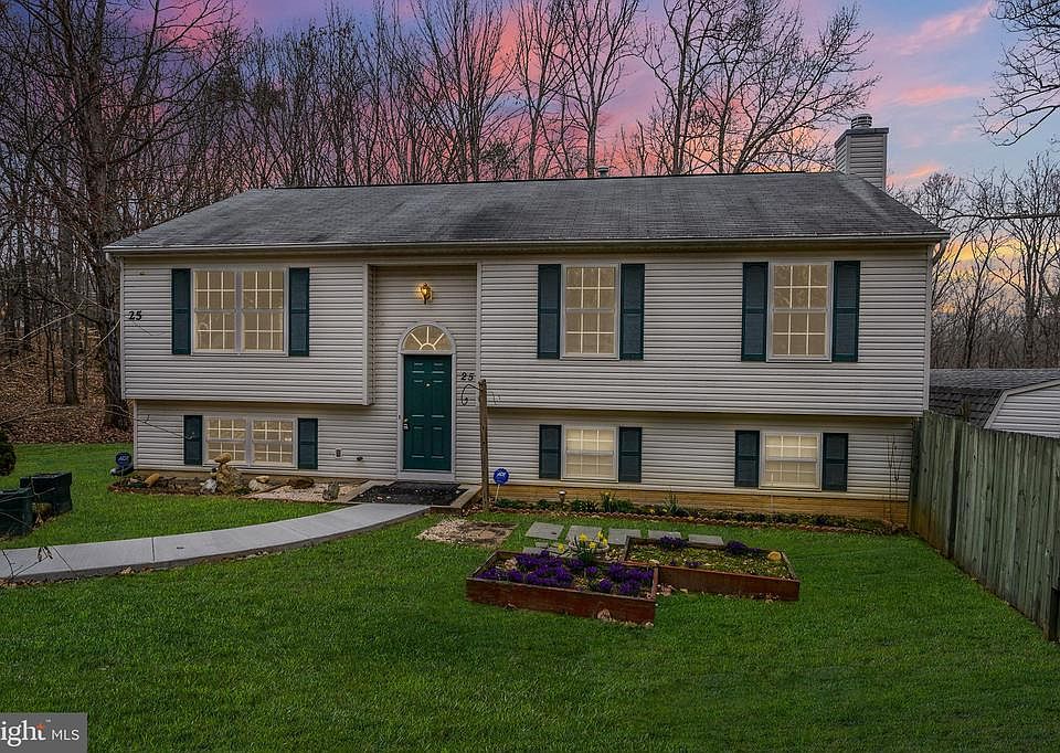 1st image of 25 Wagonroad Ln