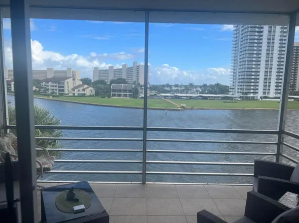 20 Yacht Club Dr APT 405, North Palm Beach, FL 33408