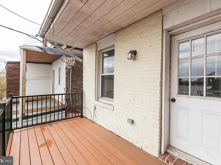 2205 E Baltimore St — Photo 25