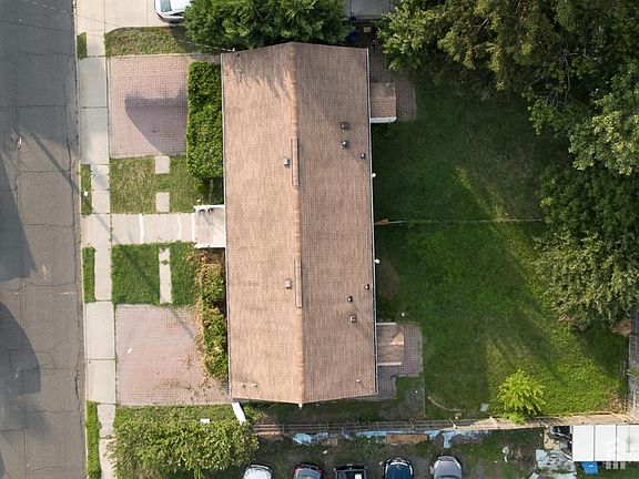3rd image of 13 Gordon St #15