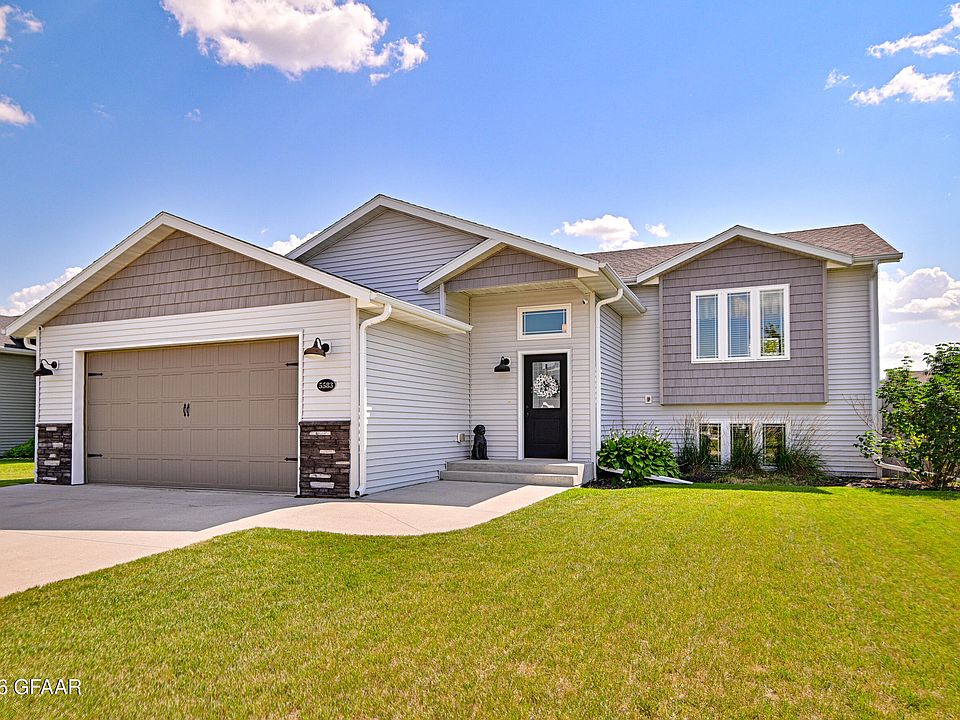1st image of 5583 Madison Cir