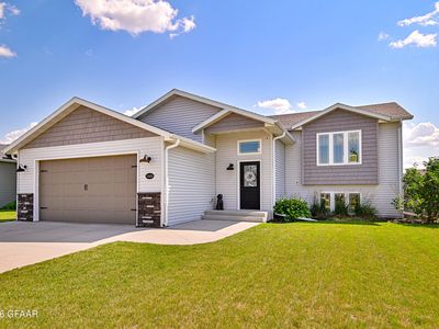 5583 Madison Cir, Grand Forks, ND, 58201