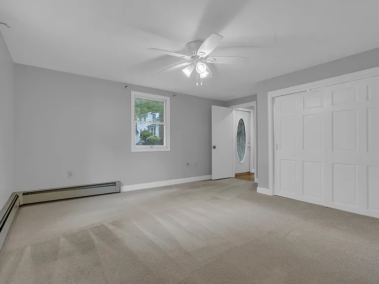 102 Orange St — Photo 7