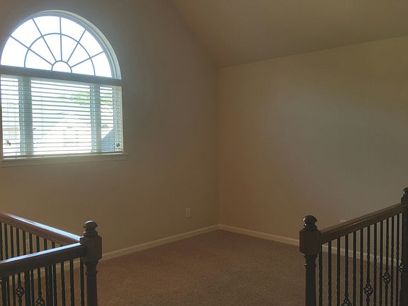 This is a simular photo