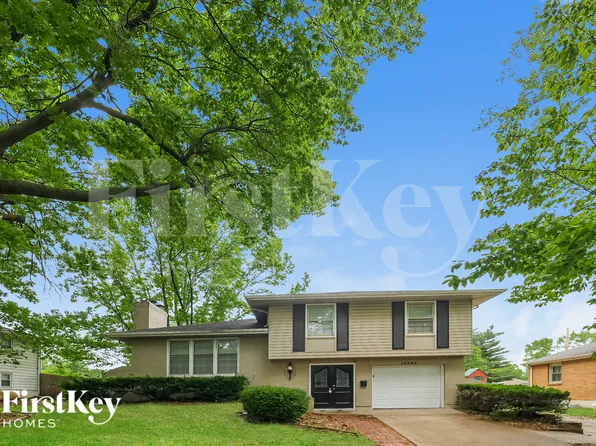 14220 E 36th St S, Independence, MO 64055