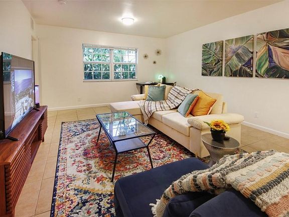 2nd image of 2426 SE 17th Street #106-A