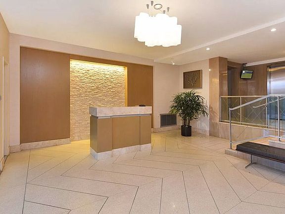 5th image of 4555 Henry Hudson Pkwy W #1109